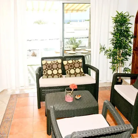 Calle Las Majadas Apartment *